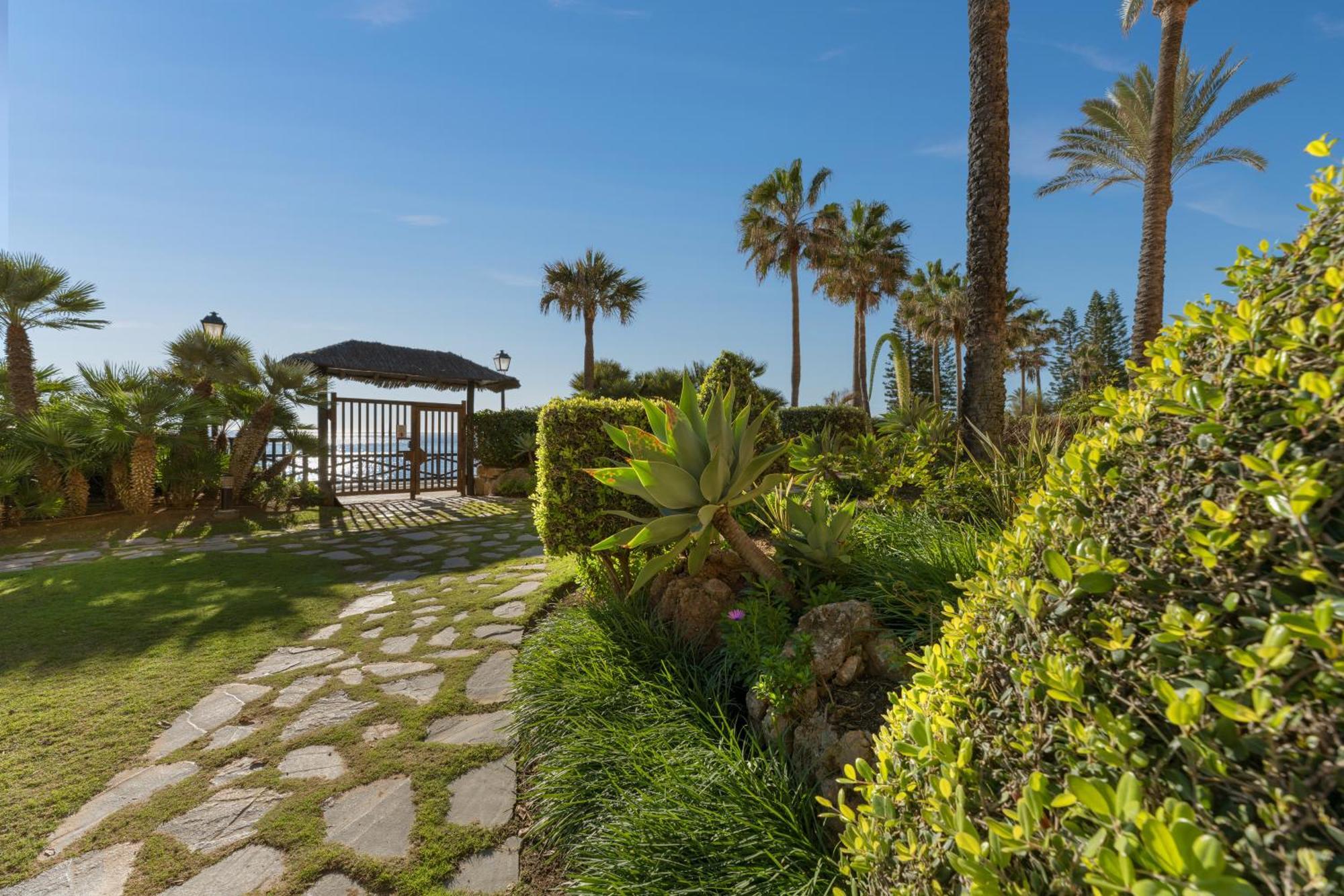 Elba Estepona Gran Hotel & Thalasso Spa Εξωτερικό φωτογραφία