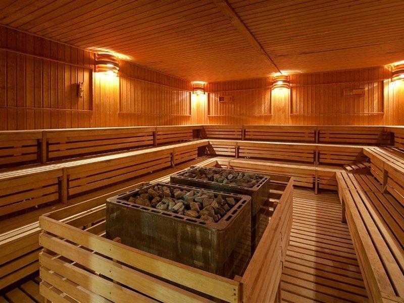 Elba Estepona Gran Hotel & Thalasso Spa Εξωτερικό φωτογραφία A Finnish sauna